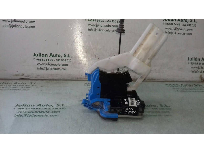 Recambio de cerradura puerta trasera derecha para kia cee´d drive referencia OEM IAM 81420A2100  4 PINES