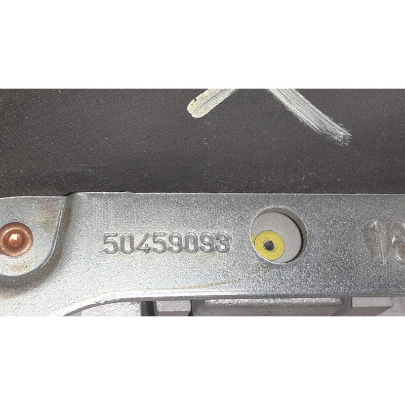 Recambio de volante para alfa romeo 156 1.6 16v t.spark distinctive referencia OEM IAM 50459093 07APR1999P MADERA