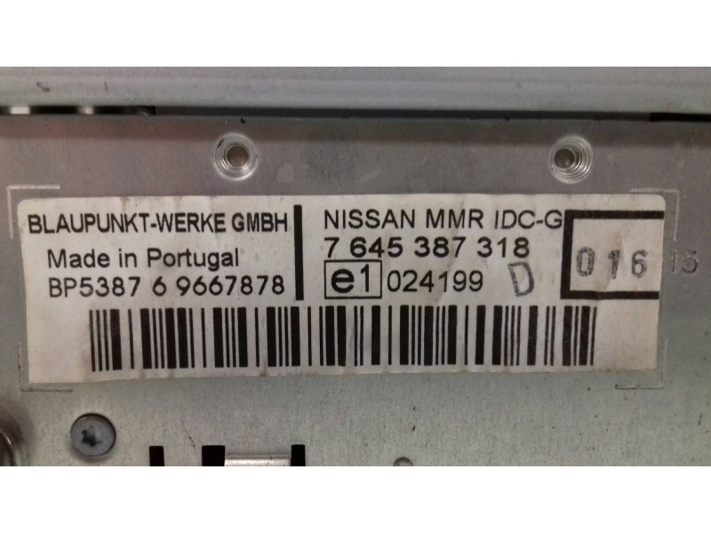 Recambio de sistema audio / radio cd para nissan note (e11e) acenta referencia OEM IAM 7645387318 BP538769667878 BLAUPUNKT