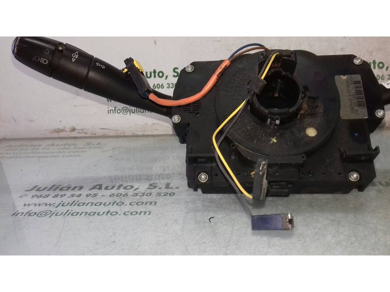Recambio de mando luces para citroen c3 1.4 hdi 16v sx referencia OEM IAM 96576767XT 61776901 COM2002 Recambio de mando luces para citroen c3 1.4 hdi 16v sx referencia OEM IAM 96576767XT 61776901 COM2002