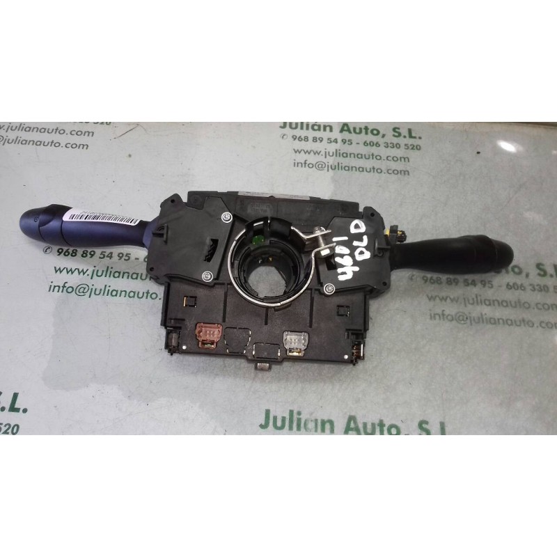 Recambio de mando luces para citroen c3 1.4 hdi 16v sx referencia OEM IAM 96576767XT 61776901 COM2002 Recambio de mando luces para citroen c3 1.4 hdi 16v sx referencia OEM IAM 96576767XT 61776901 COM2002