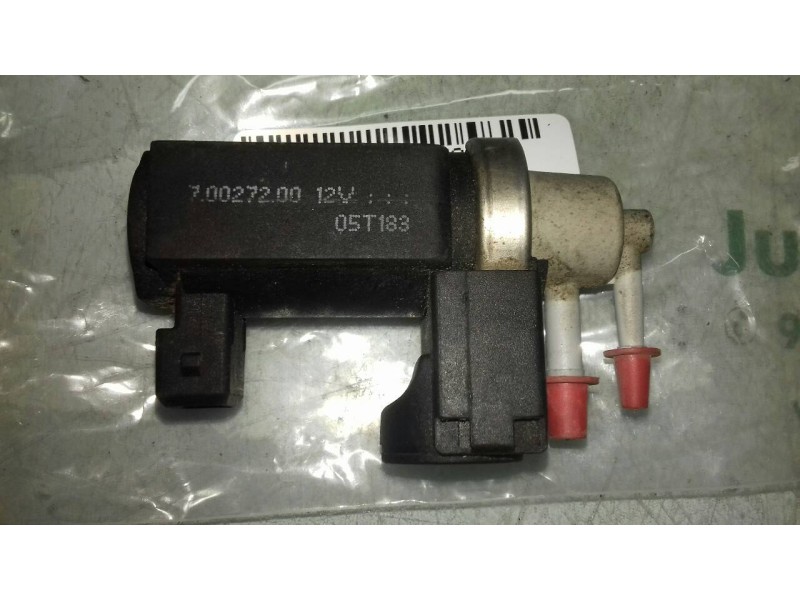 Recambio de valvula aire adicional para kia sportage lx referencia OEM IAM 70027200  2 PINES