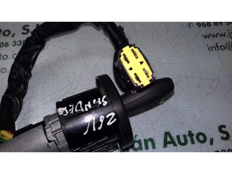 Recambio de centralita motor uce para dacia sandero básico referencia OEM IAM S120205102A 8201117953 KIT - CONTINENTAL