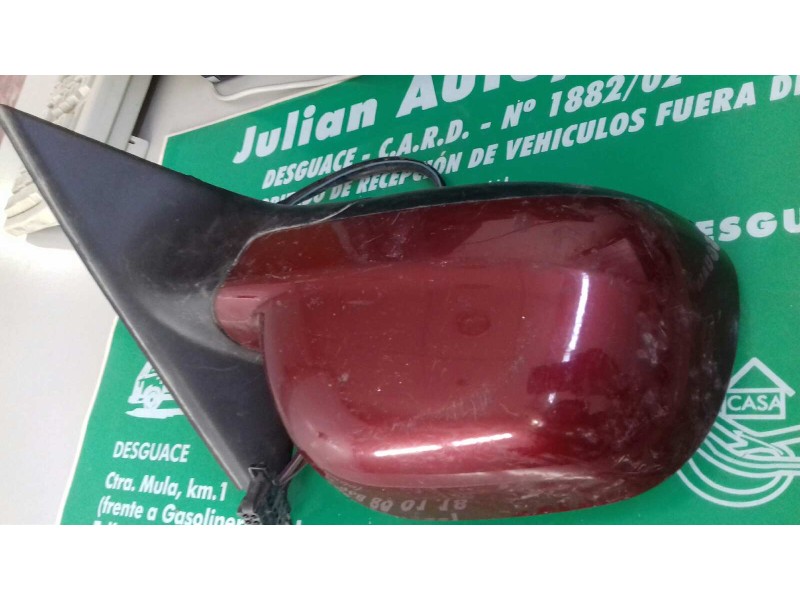 Recambio de retrovisor derecho para volkswagen passat berlina (3b2) referencia OEM IAM   ELECTRICO