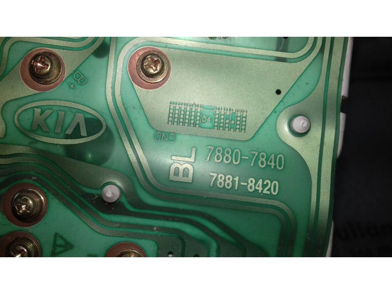Recambio de cuadro instrumentos para kia sorento 2.5 crdi ex referencia OEM IAM 78807840  