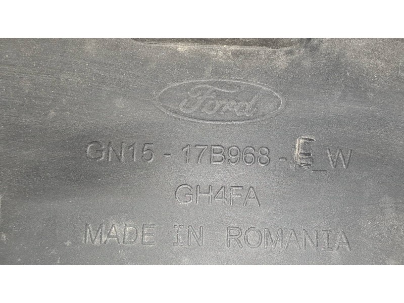 Recambio de rejilla delantera para ford ecosport (cr6) titanium referencia OEM IAM GN1517B968  