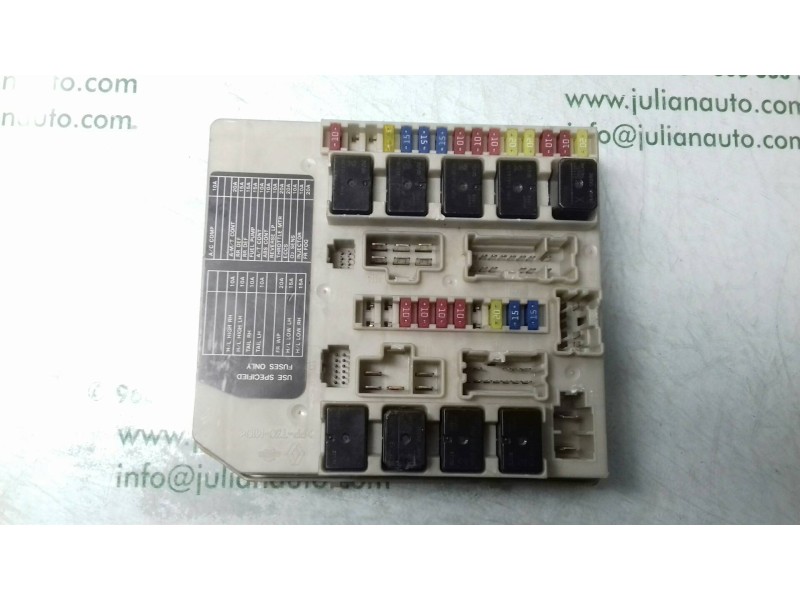 Recambio de caja reles / fusibles para nissan micra (k12e) acenta referencia OEM IAM 423J21 1382 