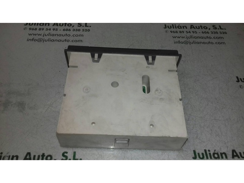 Recambio de pantalla multifuncion para nissan micra (k12e) acenta referencia OEM IAM AX607  