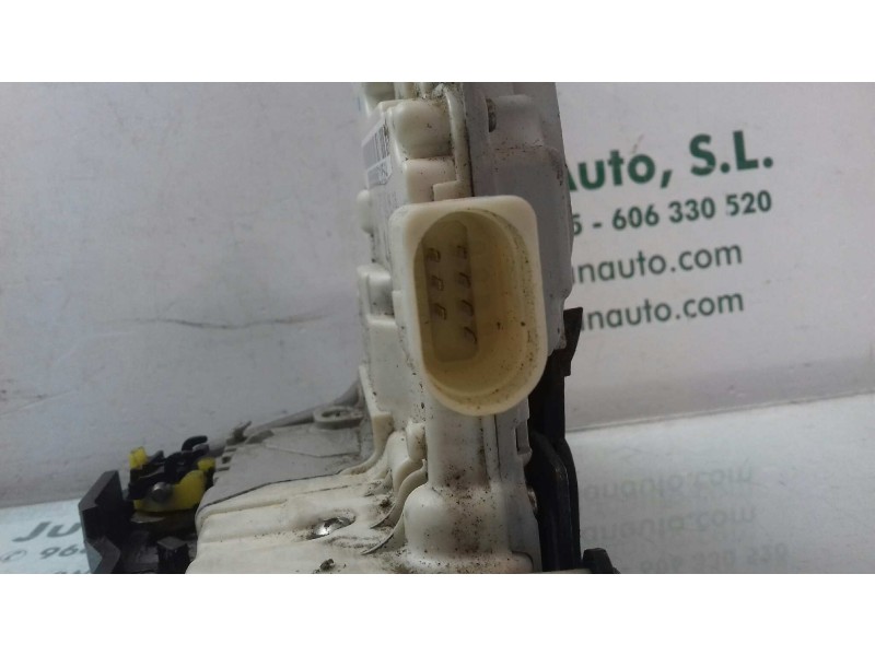 Recambio de cerradura puerta trasera derecha para audi a4 berlina (8e) 2.0 tdi 16v (103kw) referencia OEM IAM 8E0839016AA  INTIC