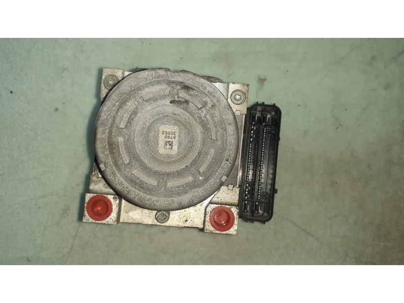 Recambio de abs para ford ecosport (cr6) titanium referencia OEM IAM GN152B373EA 10022015454 ATE