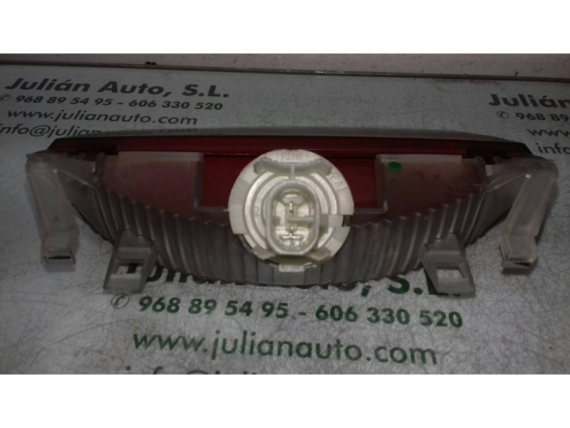 Recambio de luz central de freno para nissan micra (k12e) acenta referencia OEM IAM 021390  