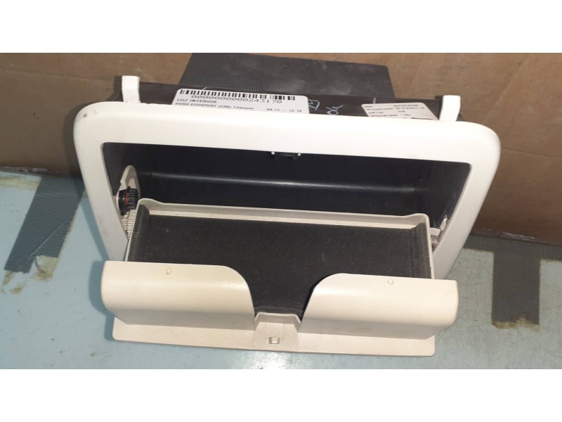 Recambio de luz interior para ford ecosport (cr6) titanium referencia OEM IAM GN15A519A58C  