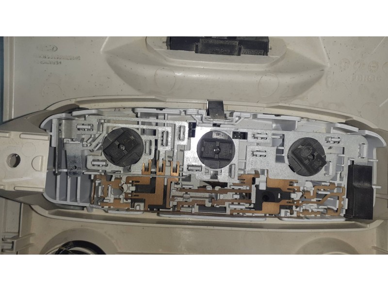 Recambio de luz interior para ford ecosport (cr6) titanium referencia OEM IAM GN15A519A58C  
