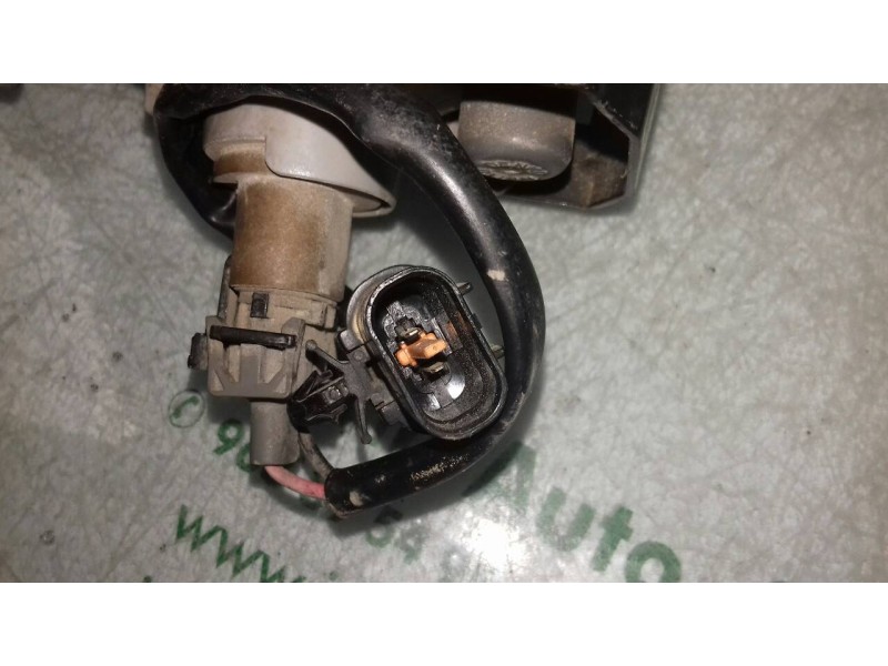 Recambio de faro antiniebla izquierdo para hyundai matrix (fc) 1.5 crdi 16v gls referencia OEM IAM 9220117600  