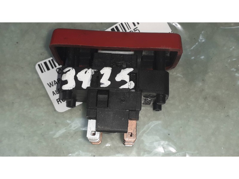 Recambio de warning para alfa romeo 156 1.6 16v t.spark distinctive referencia OEM IAM A223  CONECTOR 8 PINES