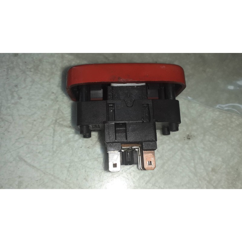 Recambio de warning para alfa romeo 156 1.6 16v t.spark distinctive referencia OEM IAM A223  CONECTOR 8 PINES