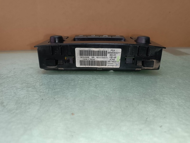 Recambio de mando calefaccion / aire acondicionado para citroen c4 berlina collection referencia OEM IAM 9658084577 281160311 BE