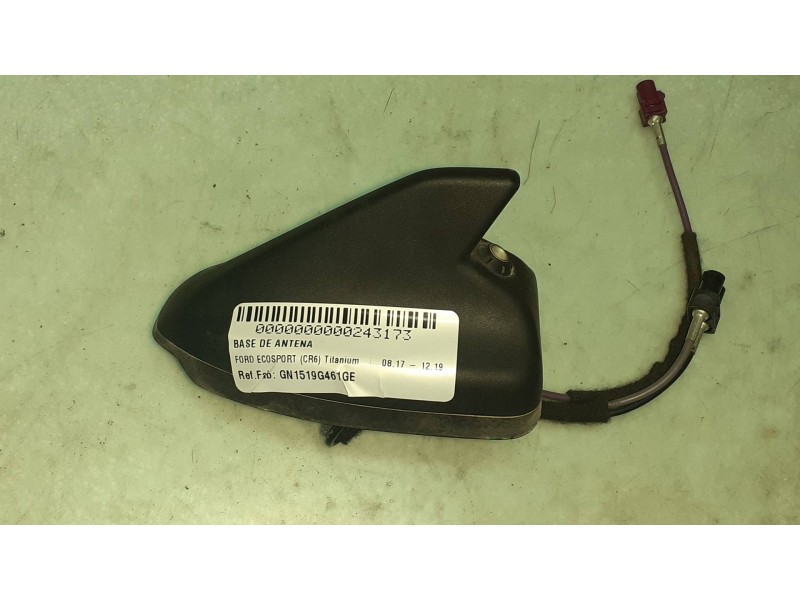 Recambio de antena para ford ecosport (cr6) titanium referencia OEM IAM GN1519G461GE GN1519G461 AN3AA