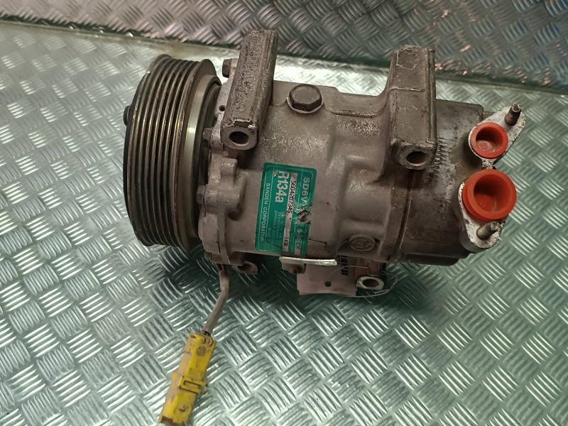 Recambio de compresor aire acondicionado para peugeot 307 cc (s1) 2.0 referencia OEM IAM SD6V12 SD6V12 SANDEN