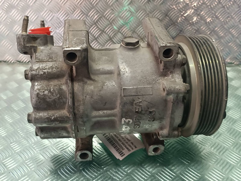 Recambio de compresor aire acondicionado para peugeot 307 cc (s1) 2.0 referencia OEM IAM SD6V12 SD6V12 SANDEN