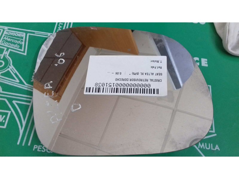 Recambio de cristal retrovisor derecho para seat altea xl (5p5) referencia OEM IAM    Recambio de cristal retrovisor derecho para seat altea xl (5p5) referencia OEM IAM