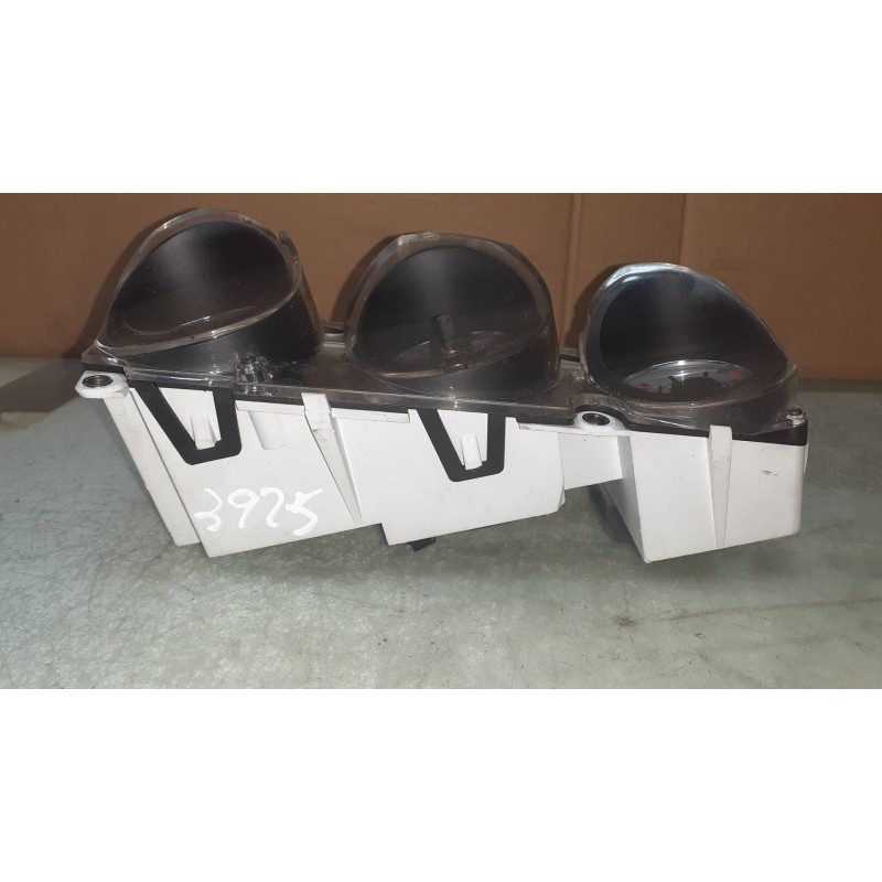 Recambio de reloj cuenta kilometros para alfa romeo 156 1.6 16v t.spark distinctive referencia OEM IAM 6028129904 60657729 MAGNE