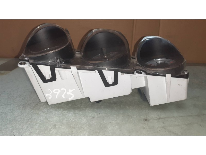 Recambio de reloj cuenta kilometros para alfa romeo 156 1.6 16v t.spark distinctive referencia OEM IAM 6028129904 60657729 MAGNE