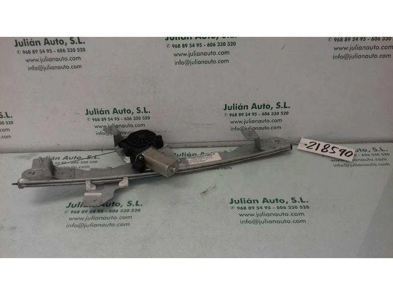 Recambio de elevalunas delantero derecho para dacia sandero básico referencia OEM IAM 8200733828E  ELECTRICO