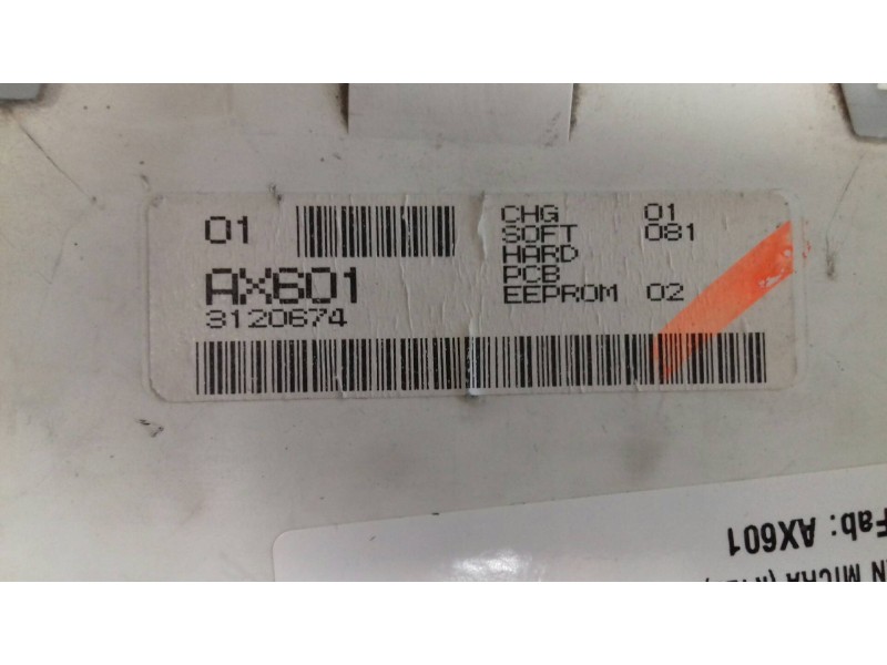 Recambio de pantalla multifuncion para nissan micra (k12e) acenta referencia OEM IAM AX601 AX6013120674 3120674