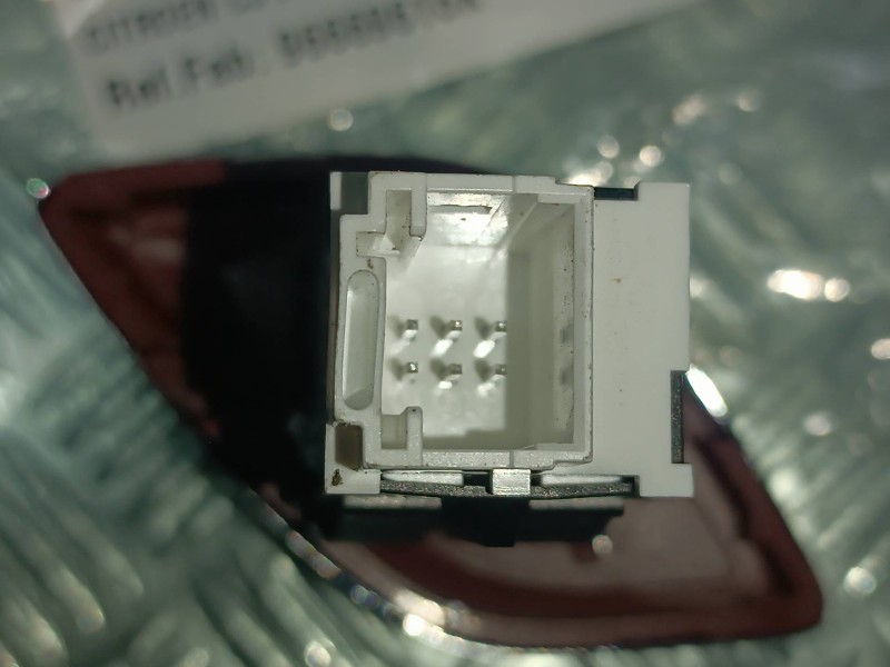 Recambio de warning para citroen c3 feel referencia OEM IAM 96669616K 3385210102 3 + 3 PINES