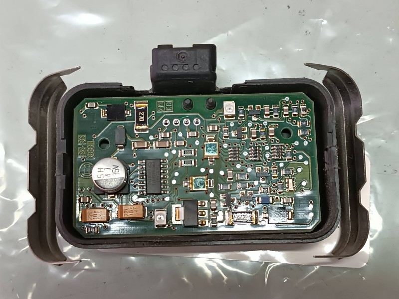 Recambio de sensor para citroen c4 berlina collection referencia OEM IAM 9660059180  LLUVIA