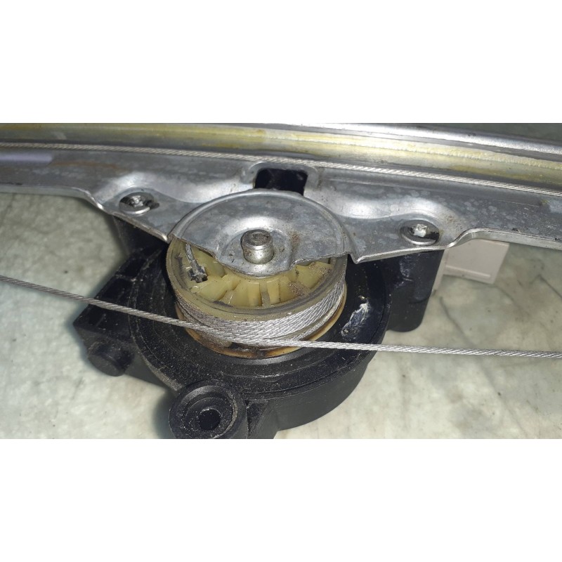 Recambio de elevalunas trasero derecho para fiat bravo (198) 1.6 16v dynamic multijet (77kw) referencia OEM IAM 72005003 1060308