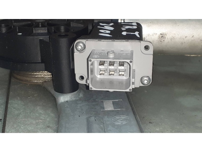 Recambio de elevalunas trasero izquierdo para fiat bravo (198) 1.6 16v dynamic multijet (77kw) referencia OEM IAM 51827396  