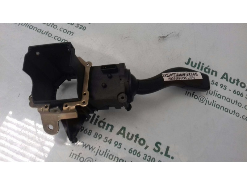 Recambio de mando intermitentes para audi a4 berlina (8e) 2.0 tdi 16v (103kw) referencia OEM IAM 4E0953513A  
