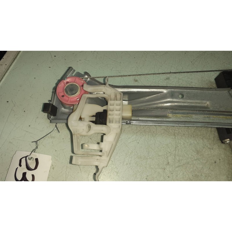 Recambio de elevalunas trasero izquierdo para fiat bravo (198) 1.6 16v dynamic multijet (77kw) referencia OEM IAM 51827396  