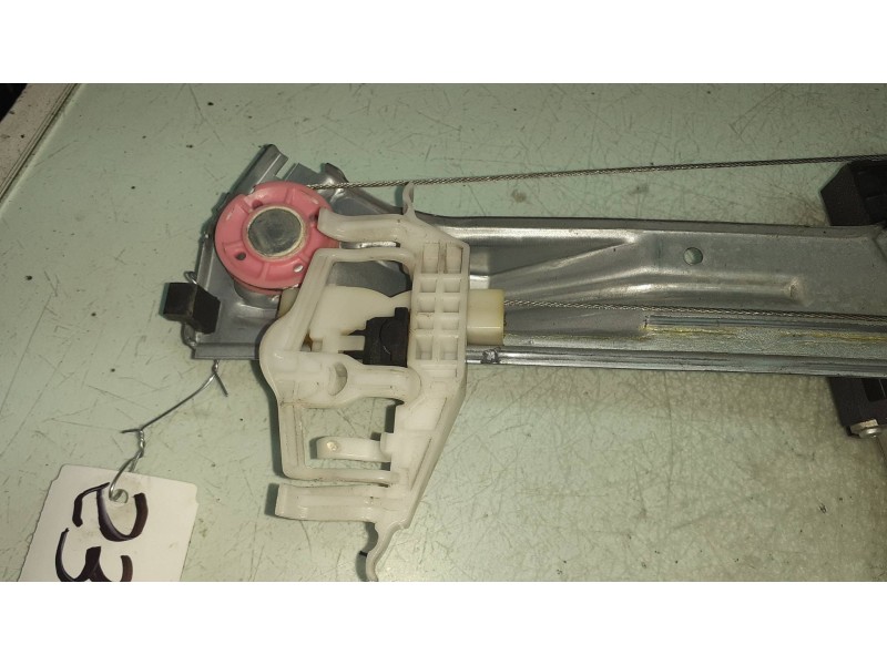 Recambio de elevalunas trasero izquierdo para fiat bravo (198) 1.6 16v dynamic multijet (77kw) referencia OEM IAM 51827396  