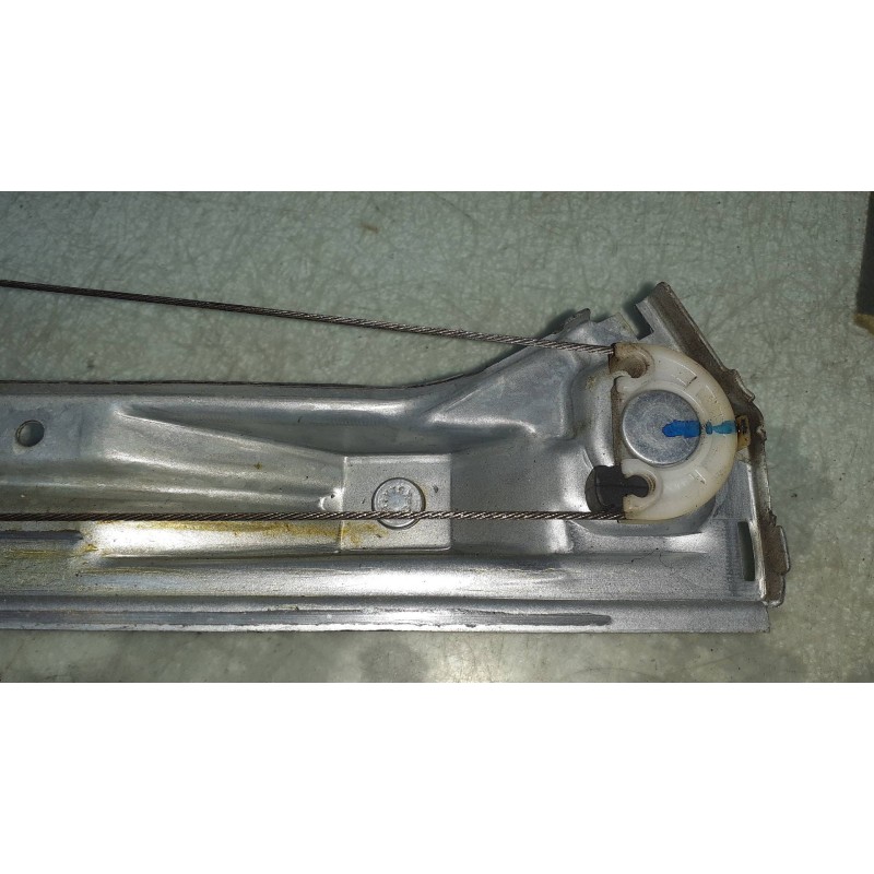 Recambio de elevalunas trasero izquierdo para fiat bravo (198) 1.6 16v dynamic multijet (77kw) referencia OEM IAM 51827396  