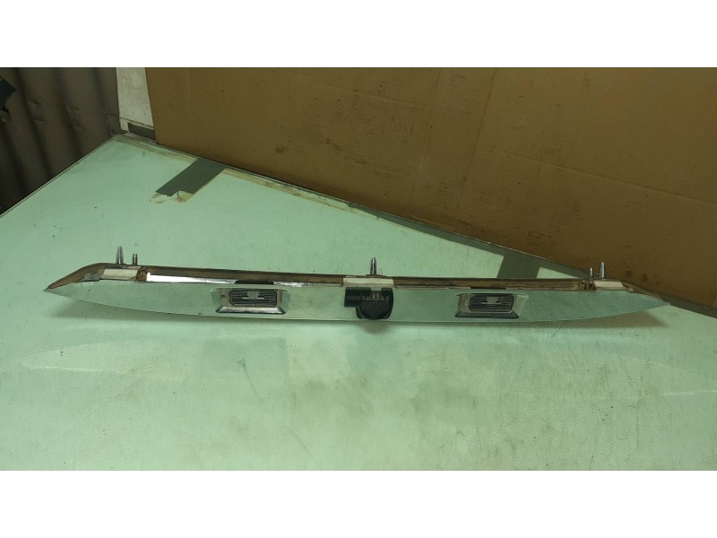 Recambio de molduras traseras para ford ecosport (cr6) titanium referencia OEM IAM 6M2A13550AC PILOTO MATRICULA CAMARA APARCAMIE