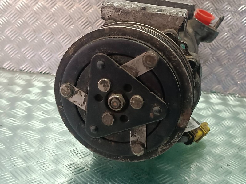 Recambio de compresor aire acondicionado para citroen c3 1.4 hdi exclusive referencia OEM IAM 9646273380 SD6V12 SANDEN