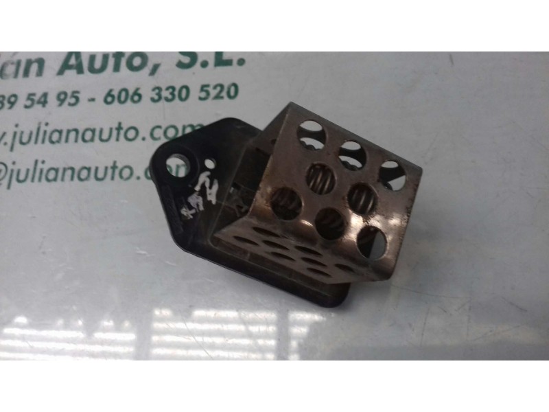 Recambio de resistencia calefaccion para peugeot 206 sw xs referencia OEM IAM 9641212480  3 PINES