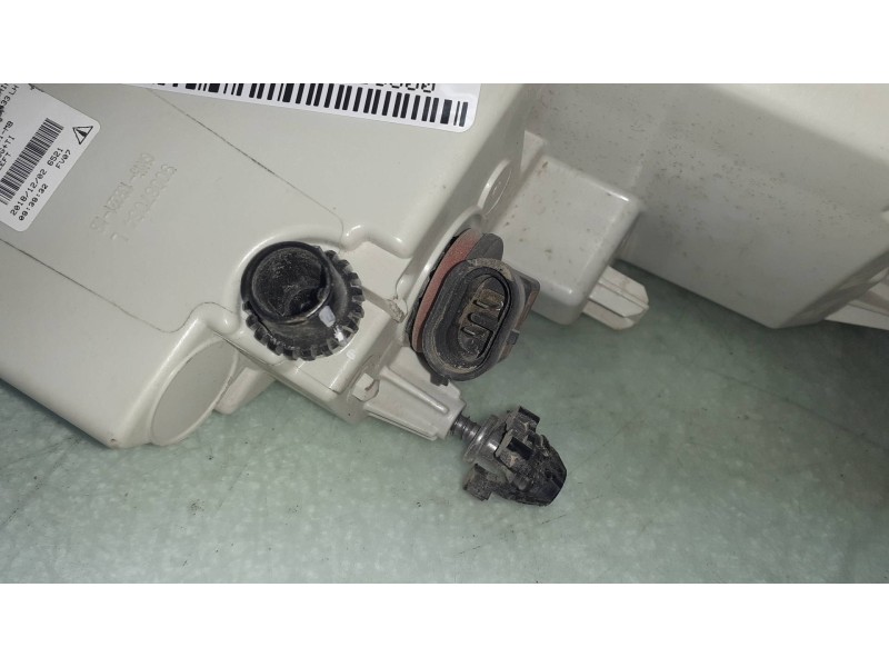 Recambio de piloto delantero izquierdo para ford ecosport (cr6) titanium referencia OEM IAM GN1513B221MB L90132433LH GN1513B221M