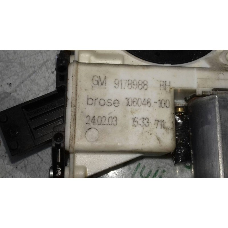 Recambio de motor elevalunas delantero derecho para opel vectra c berlina comfort referencia OEM IAM 9178988 0130822012 10604610 Recambio de motor elevalunas delantero derecho para opel vectra c berlina comfort referencia OEM IAM 9178988 0130822012 10604610