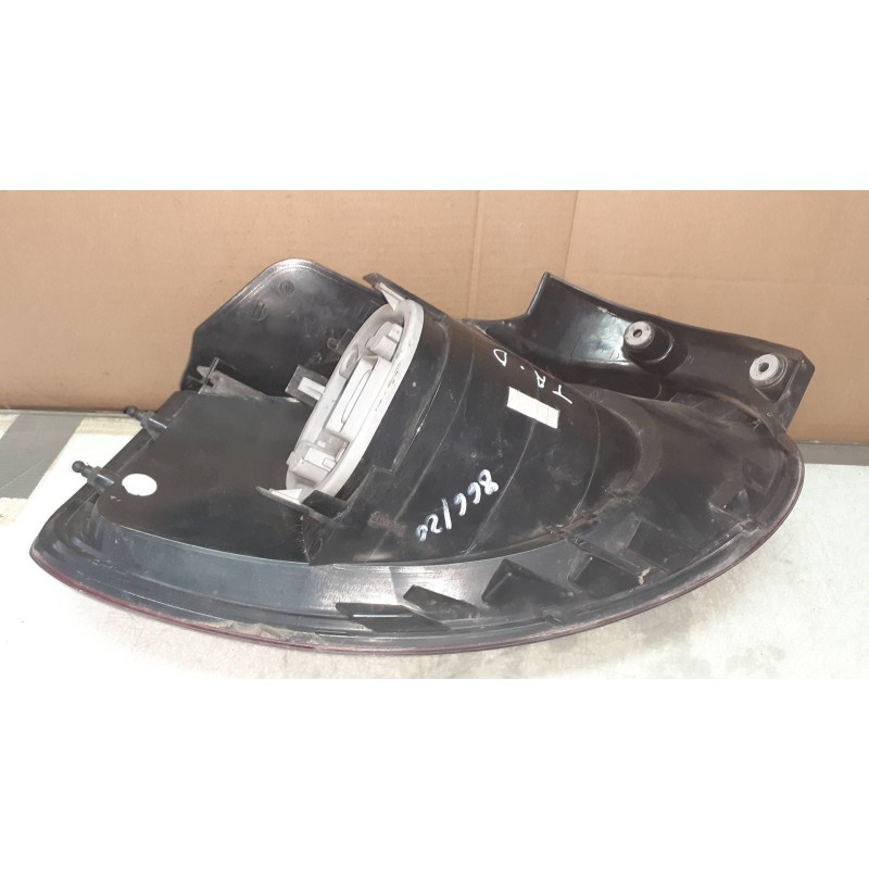 Recambio de piloto trasero derecho para fiat bravo (198) 1.6 16v dynamic multijet (77kw) referencia OEM IAM 51757542  