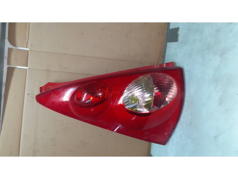 Recambio de piloto trasero izquierdo para peugeot 107 urban referencia OEM IAM 815600H040  