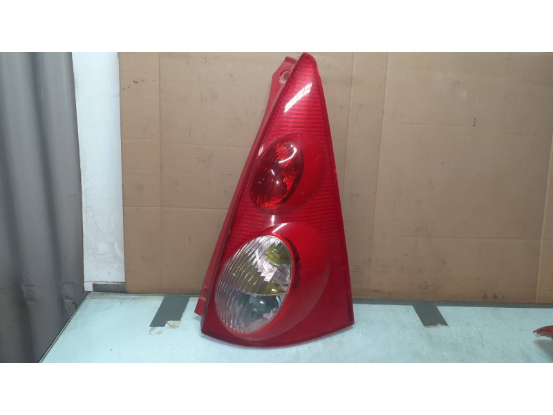 Recambio de piloto trasero derecho para peugeot 107 urban referencia OEM IAM 815500H040 815500H0404 