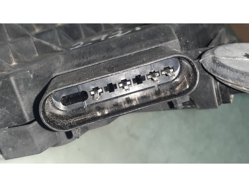 Recambio de cerradura puerta delantera derecha para ford ecosport (cr6) titanium referencia OEM IAM GN15A219A64EC B515 C75560103