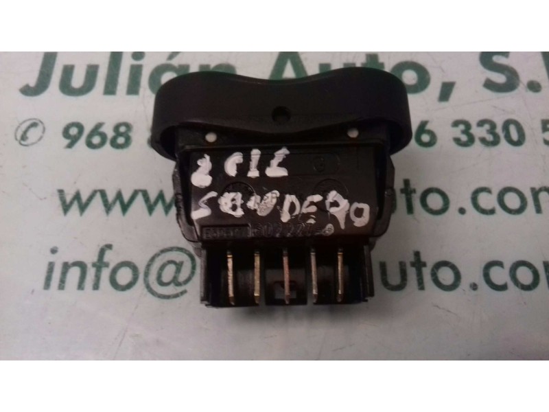 Recambio de mando elevalunas trasero derecho para dacia sandero básico referencia OEM IAM 602227 VALEO 5 PINES