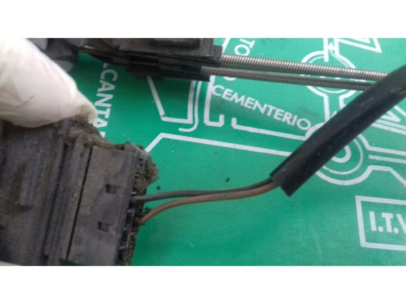 Recambio de retrovisor derecho para seat ibiza (6k1) select referencia OEM IAM   MANUAL Recambio de retrovisor derecho para seat ibiza (6k1) select referencia OEM IAM   MANUAL