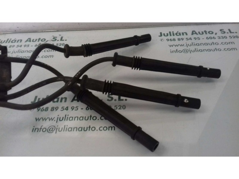 Recambio de bobina encendido para dacia sandero básico referencia OEM IAM 8200734204 8200702693 77040001