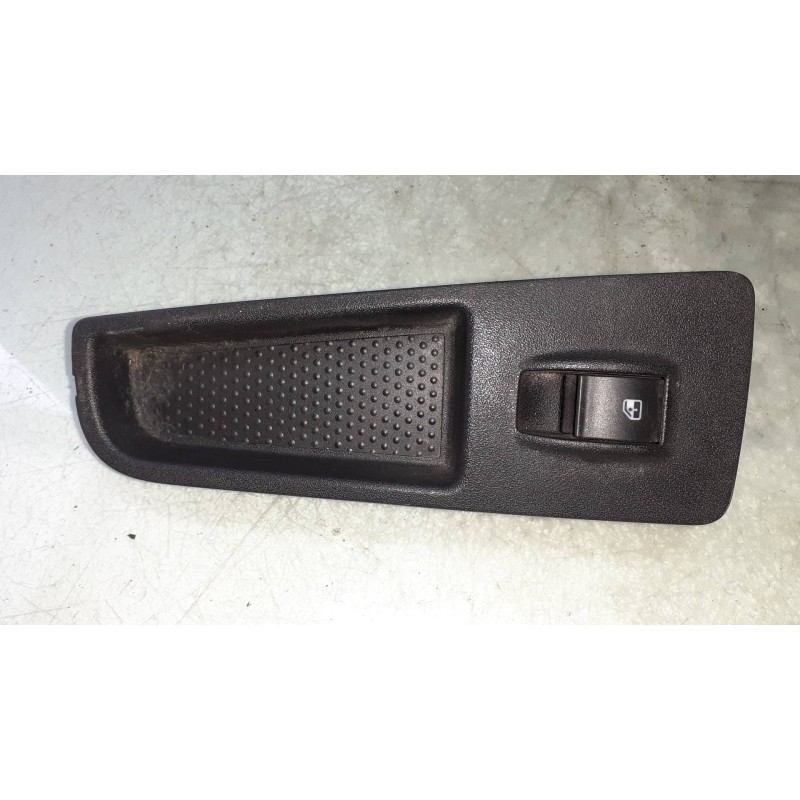 Recambio de mando elevalunas delantero derecho para fiat bravo (198) 1.6 16v dynamic multijet (77kw) referencia OEM IAM 73544102